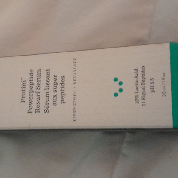 DRUNK ELEPHANT SERUM - Picture 2 of 6